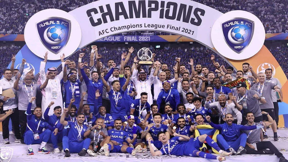 الهلال على رأس المرشحين لجائزة أفضل نادٍ في العالم 2021