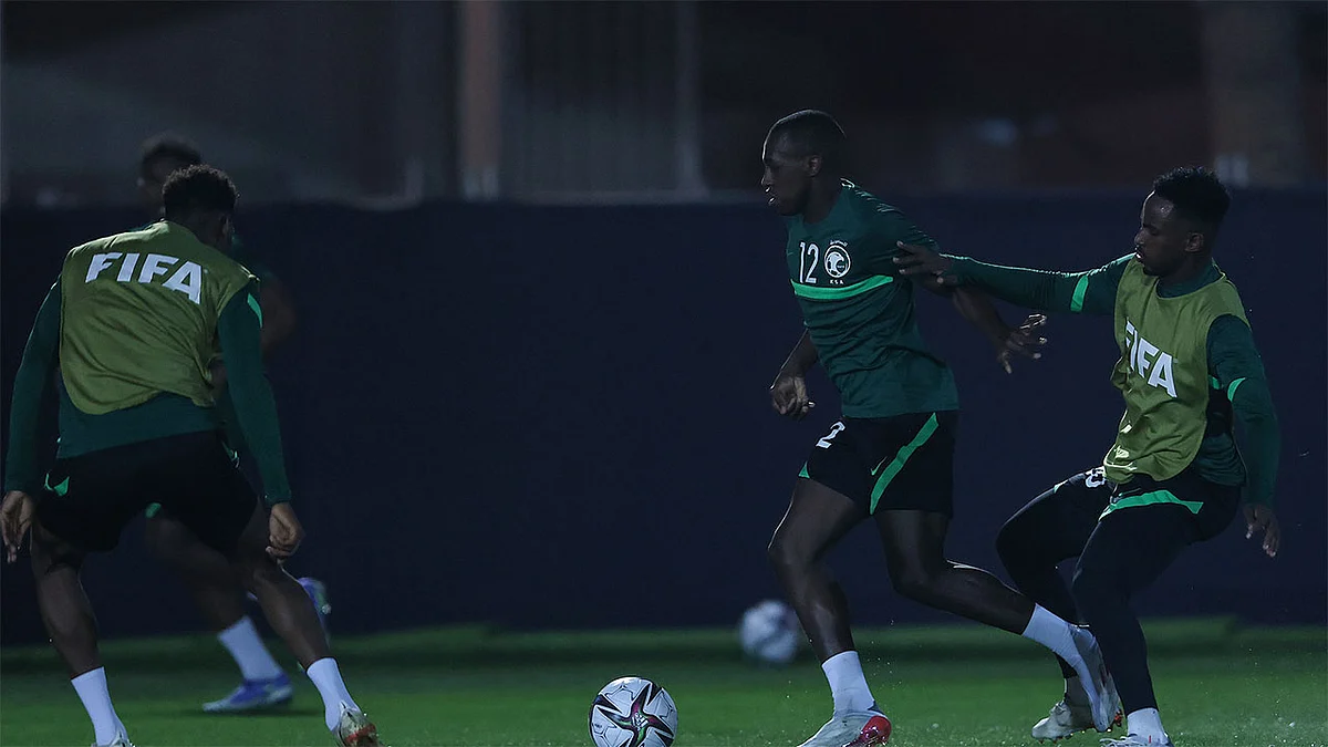 الأخضر يتلقى ضربة قوية قبل موقعة الأردن في كأس العرب