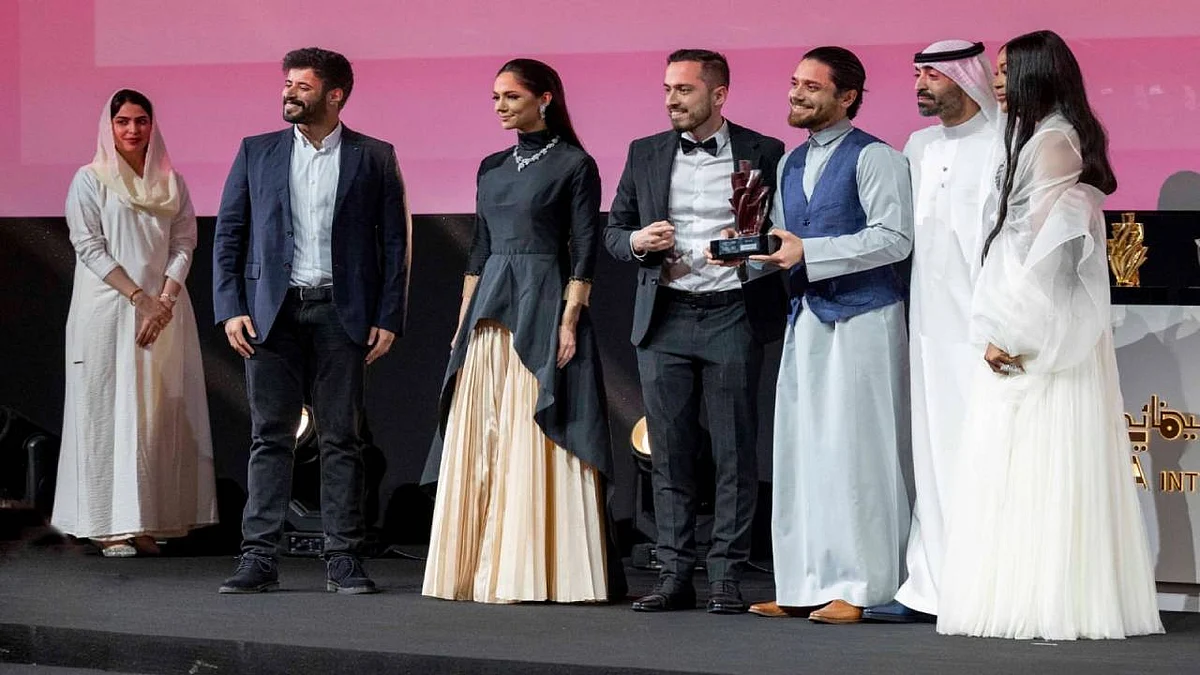 من إنتاج استوديوهات MBC.. «تمزُّق» أفضل فيلم سعودي في مهرجان البحر الأحمر
