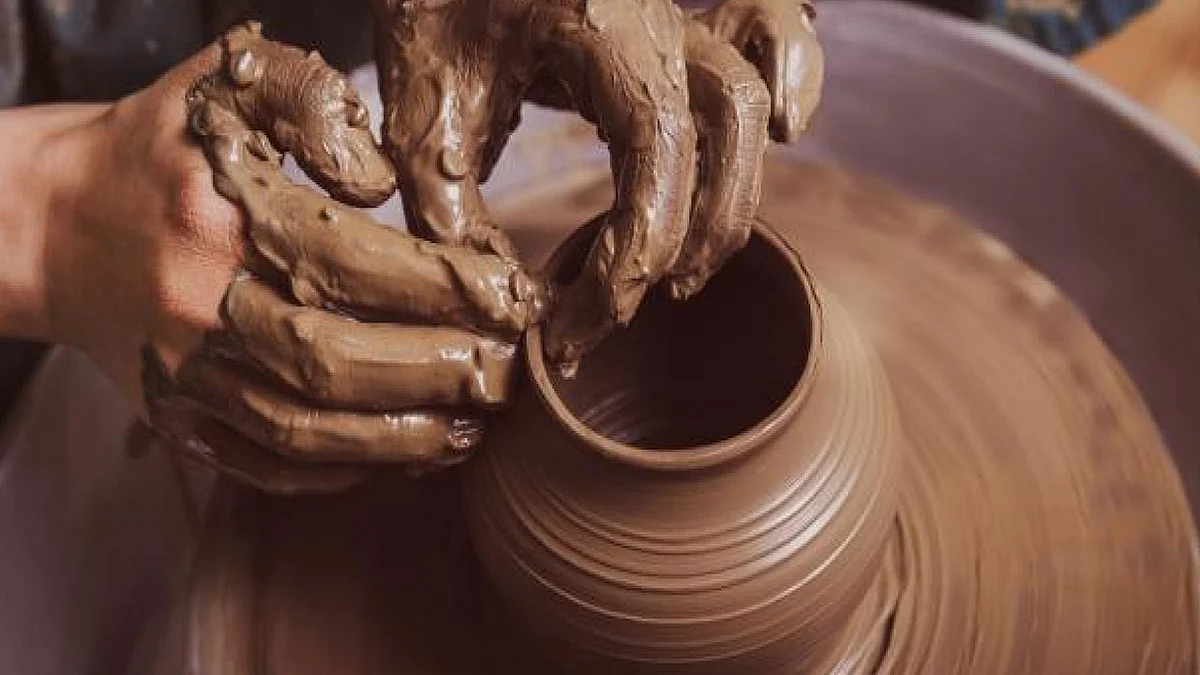 صناعة الفخار