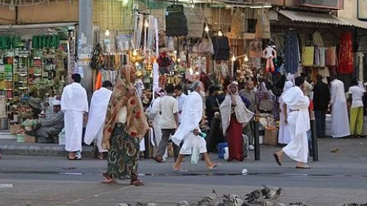 هيئة الصحة العامة تُعلن تحديث بروتوكولات الأسواق والمولات والمقاهي