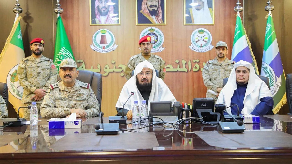 السديس للجنود المرابطين في الحد الجنوبي: تقدمون درساً عظيماً في الدفاع عن الوطن