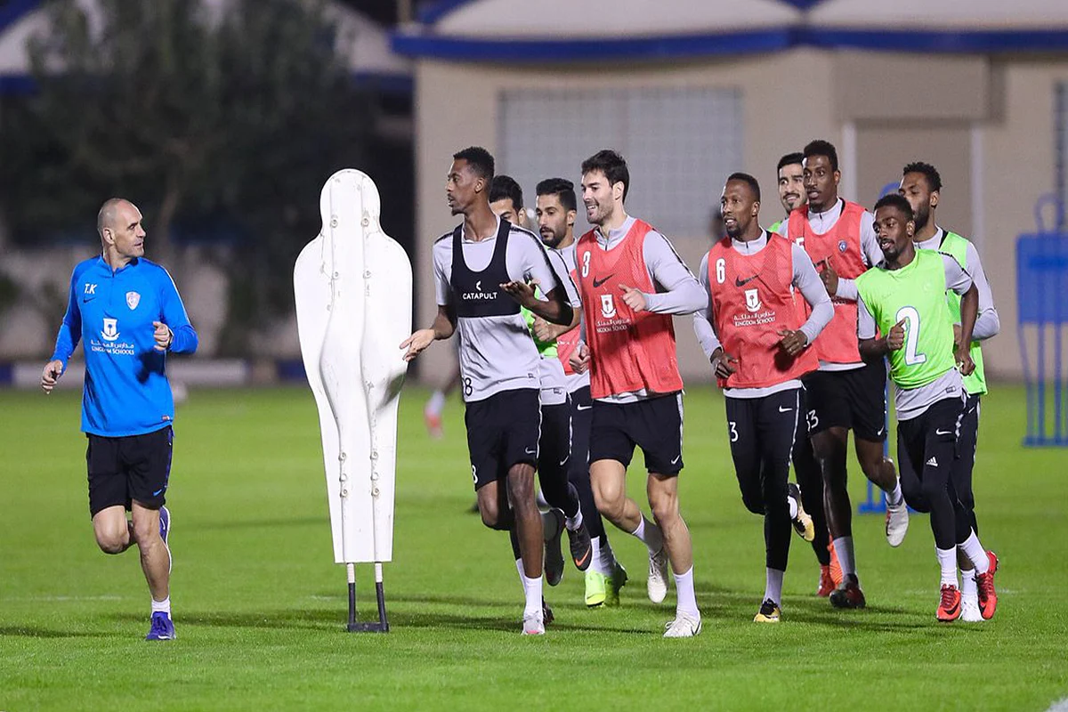 الهلال يستعد للتعاون بالكرات العرضية.. والحبسي يواصل العلاج