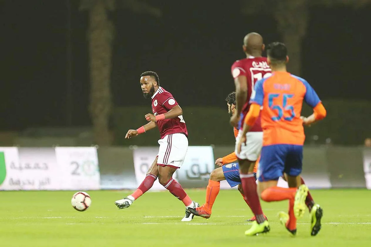 بالصور.. فوز الدقائق الأخيرة يرفع رصيد الفيصلي ويقرِّب الفيحاء من الهبوط