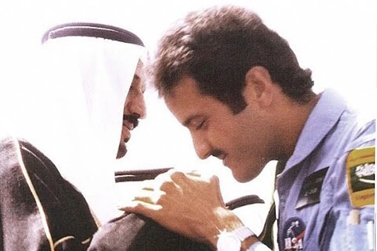الأمير سلطان بن سلمان يعلِّق على إطلاق «قمر الاتصالات»