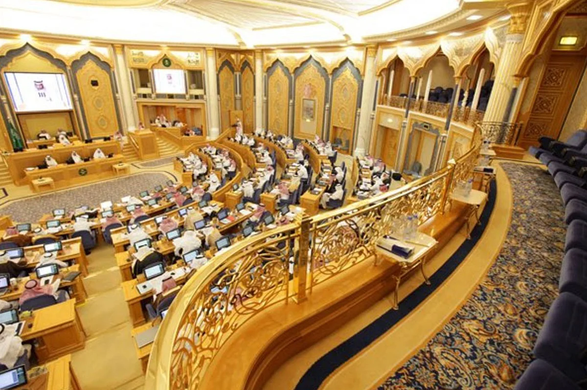 «الشورى» يتصدَّى لاحتكار شركات العمالة.. ويفتح ملف الوكالات التجارية