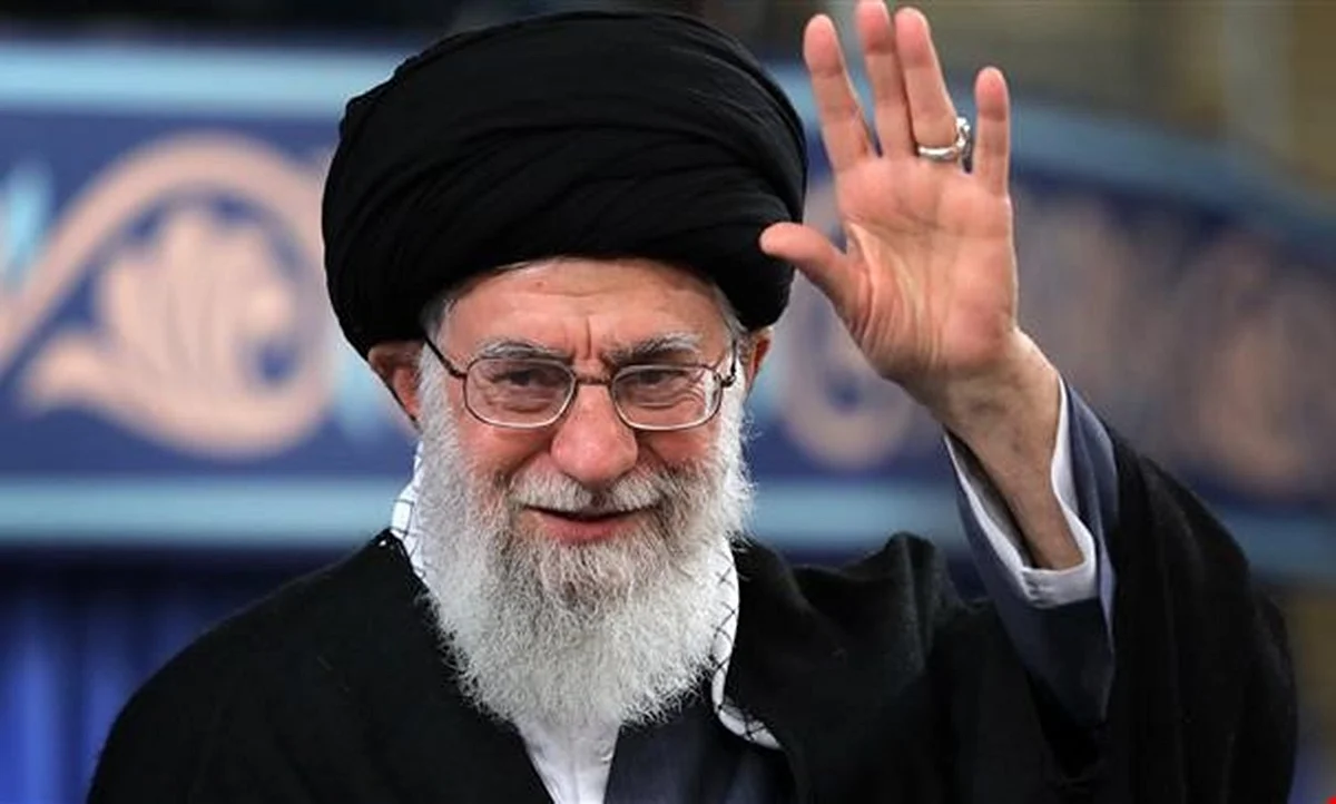 مَنْ يجلس على عرش «خامنئي»؟.. الصراعات تتصاعد بين رجال الخميني