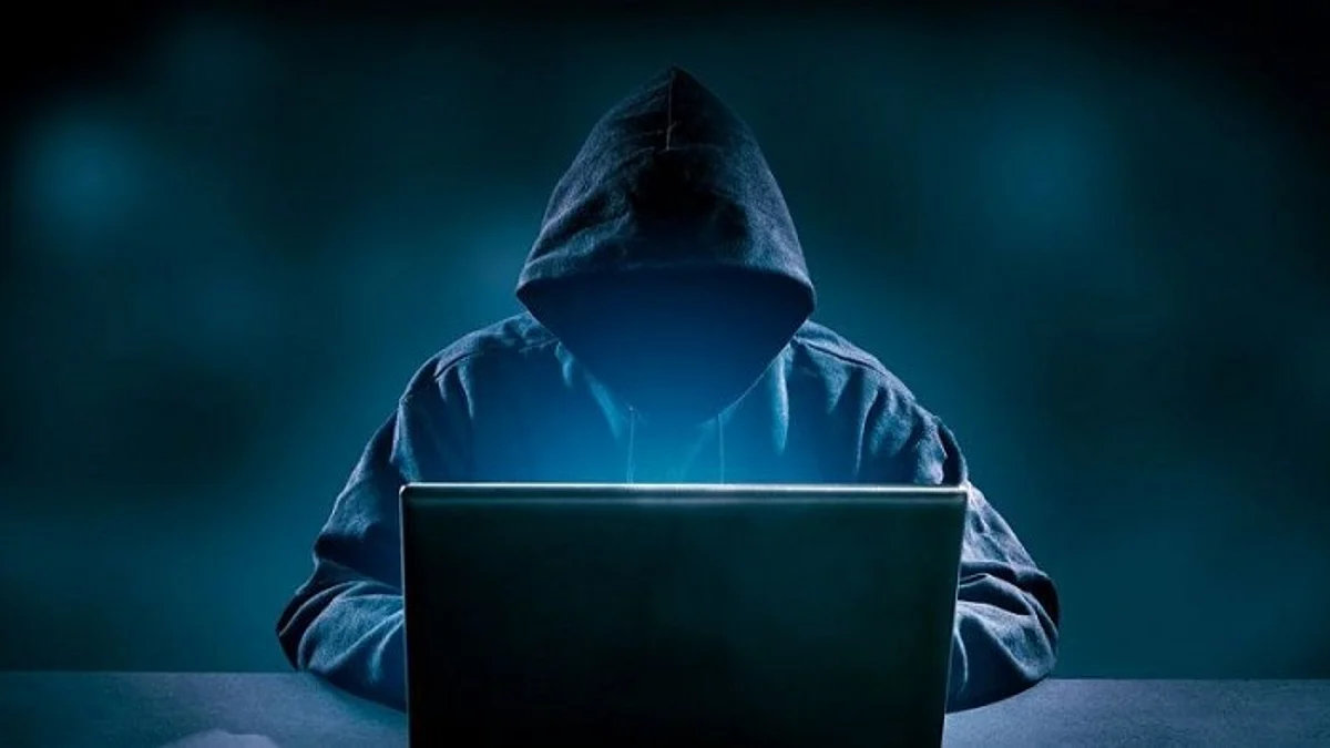 تحذيرات من تطبيق شائع يخترق خصوصية المستخدمين