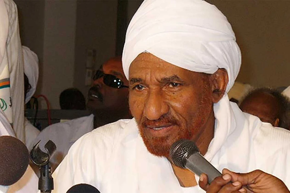 الصادق المهدي يدعو الرئيس السوداني للتنحي