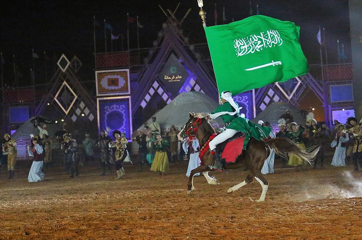 حدث تاريخي لأول مرة بالمملكة.. انطلاق أولمبياد الألعاب البدوية في مهرجان الملك عبدالعزيز