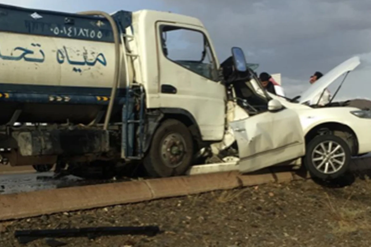 بالصور.. 4 حوادث مرورية بالباحة تسفر عن حالة وفاة و6 إصابات