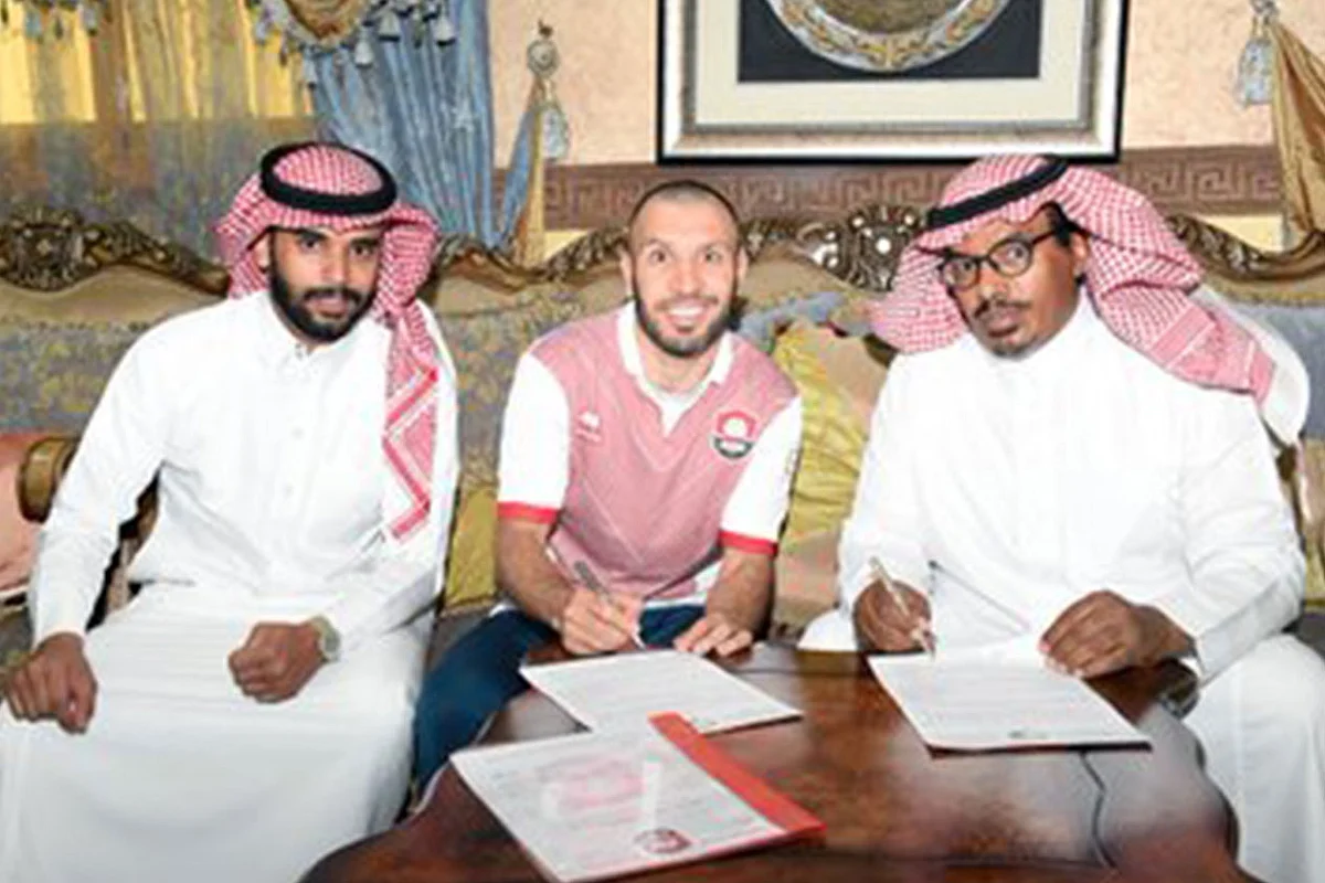 رسميًا.. الرائد يُعلن التعاقد مع لاعب التعاون السابق