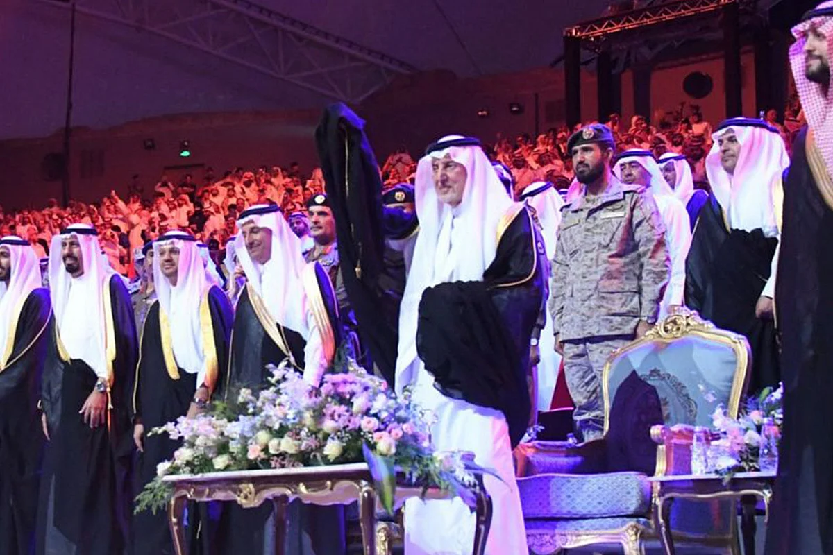 خالد الفيصل: متفائل بمستقبل سوق عكاظ.. وسنطور بلادنا بعزم شبابنا