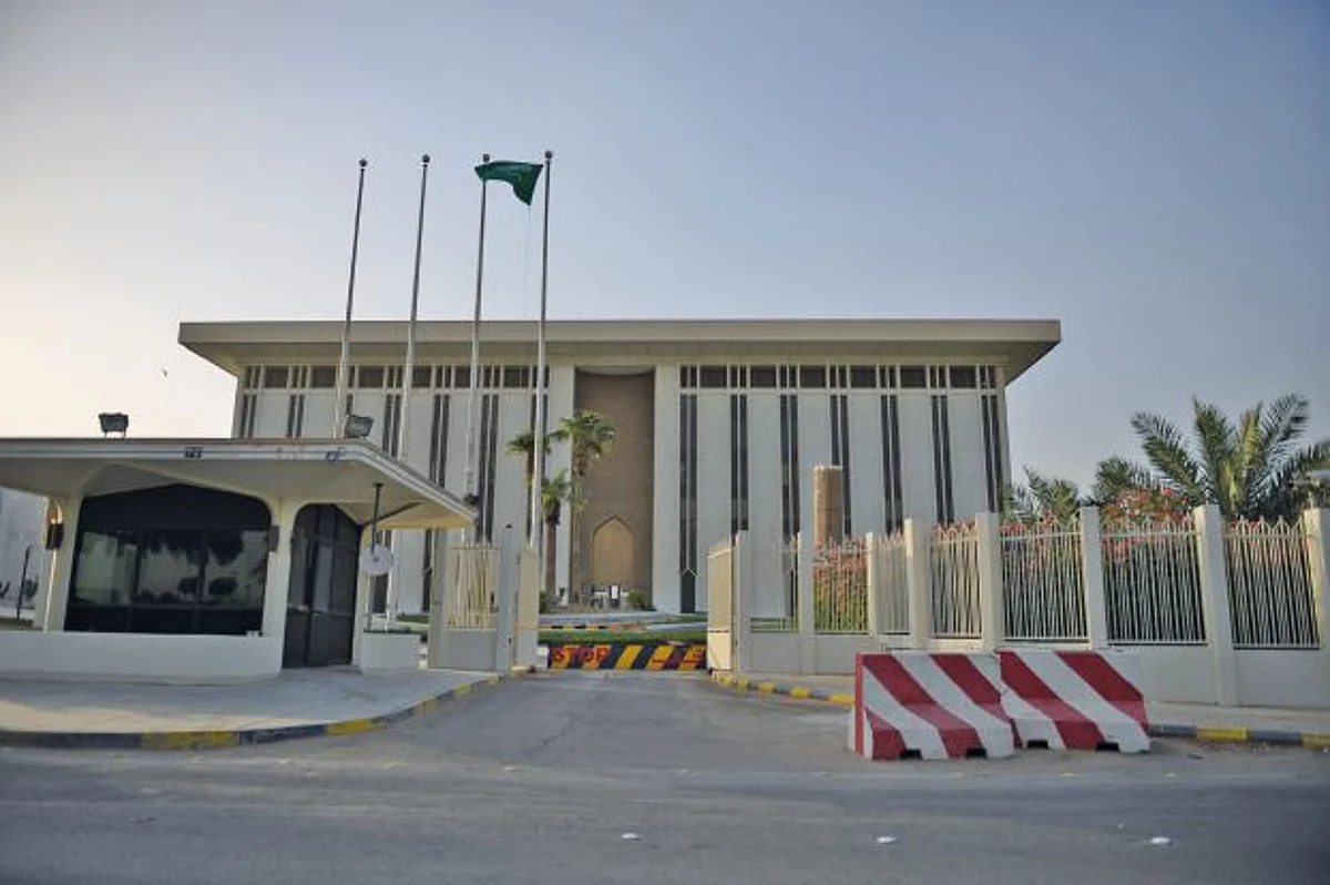 «ساما» تُقر تعديلات على الوثيقة الموحّدة للتأمين الإلزامي على المركبات