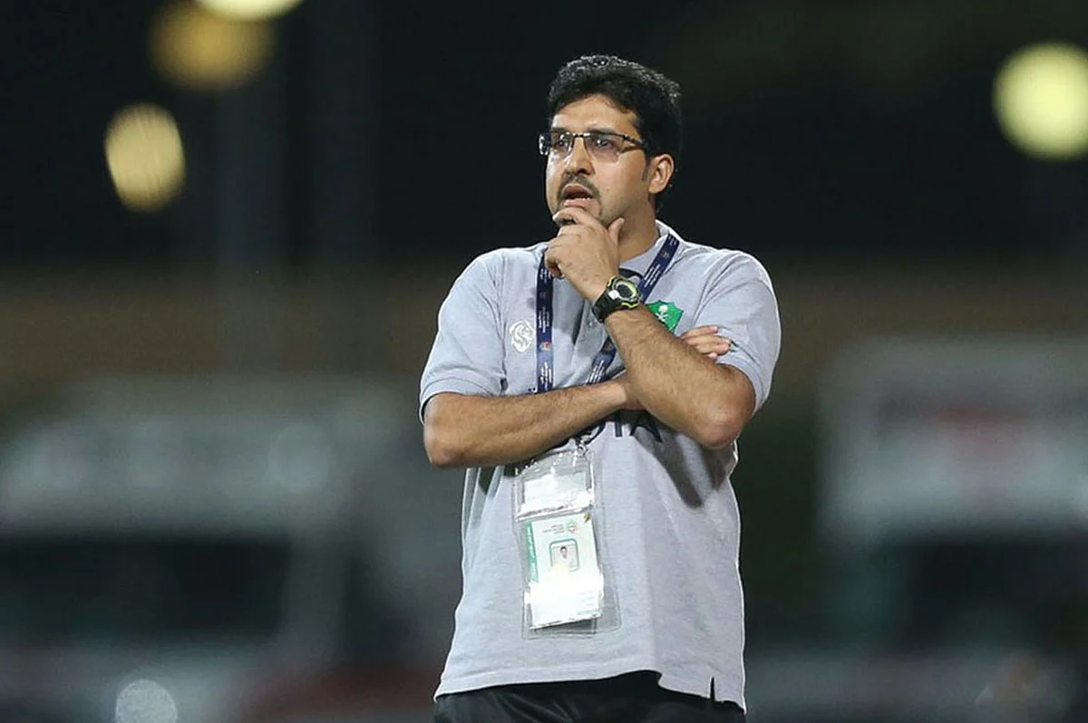 «المحمدي»: استبعاد عبدالغني لأسباب انضباطية.. واستمراري في تدريب الأهلي مغامرة