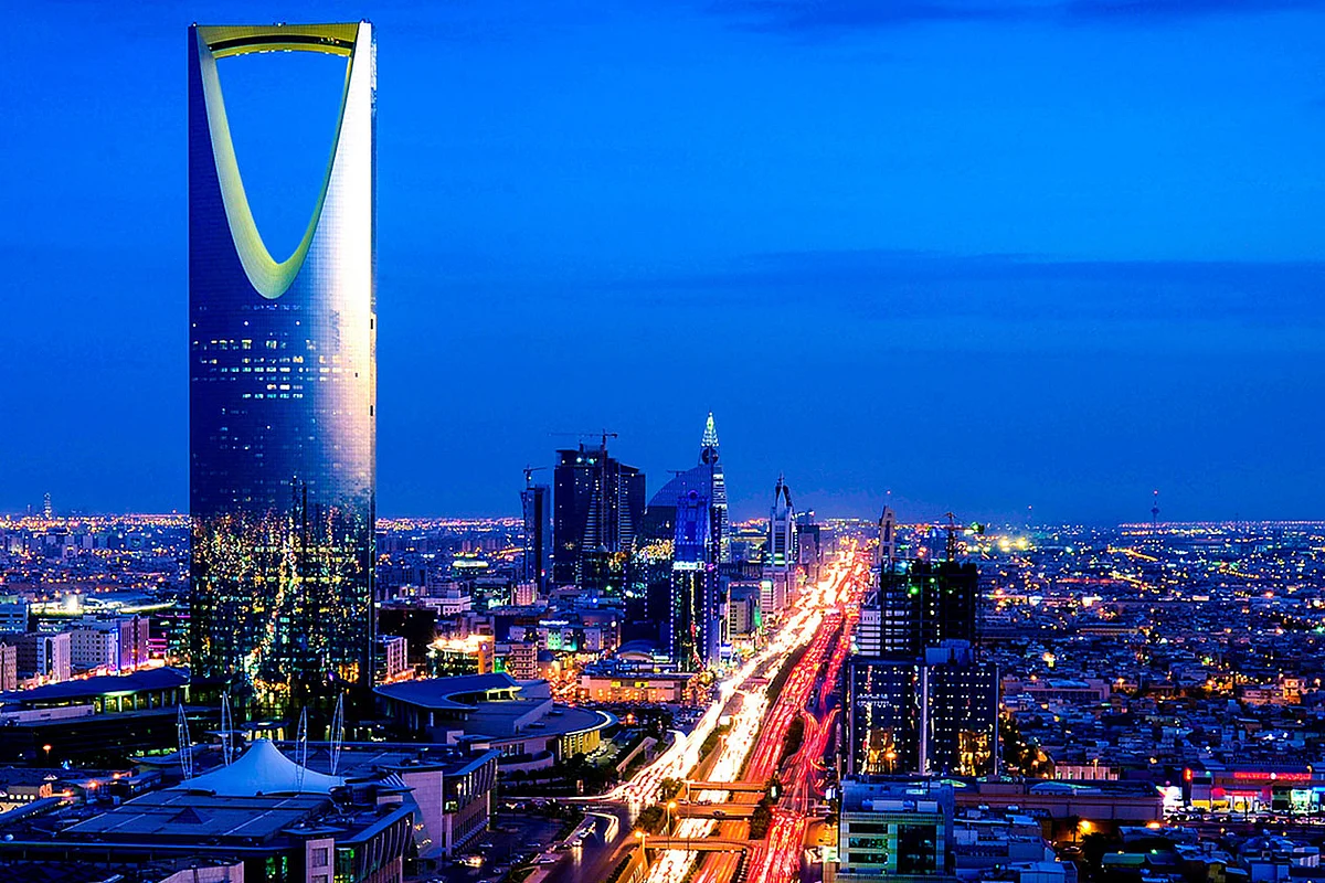 البنك الدولي يشيد بالسعودية ويعلن تقدمها 30 مركزًا في ممارسة أنشطة الأعمال