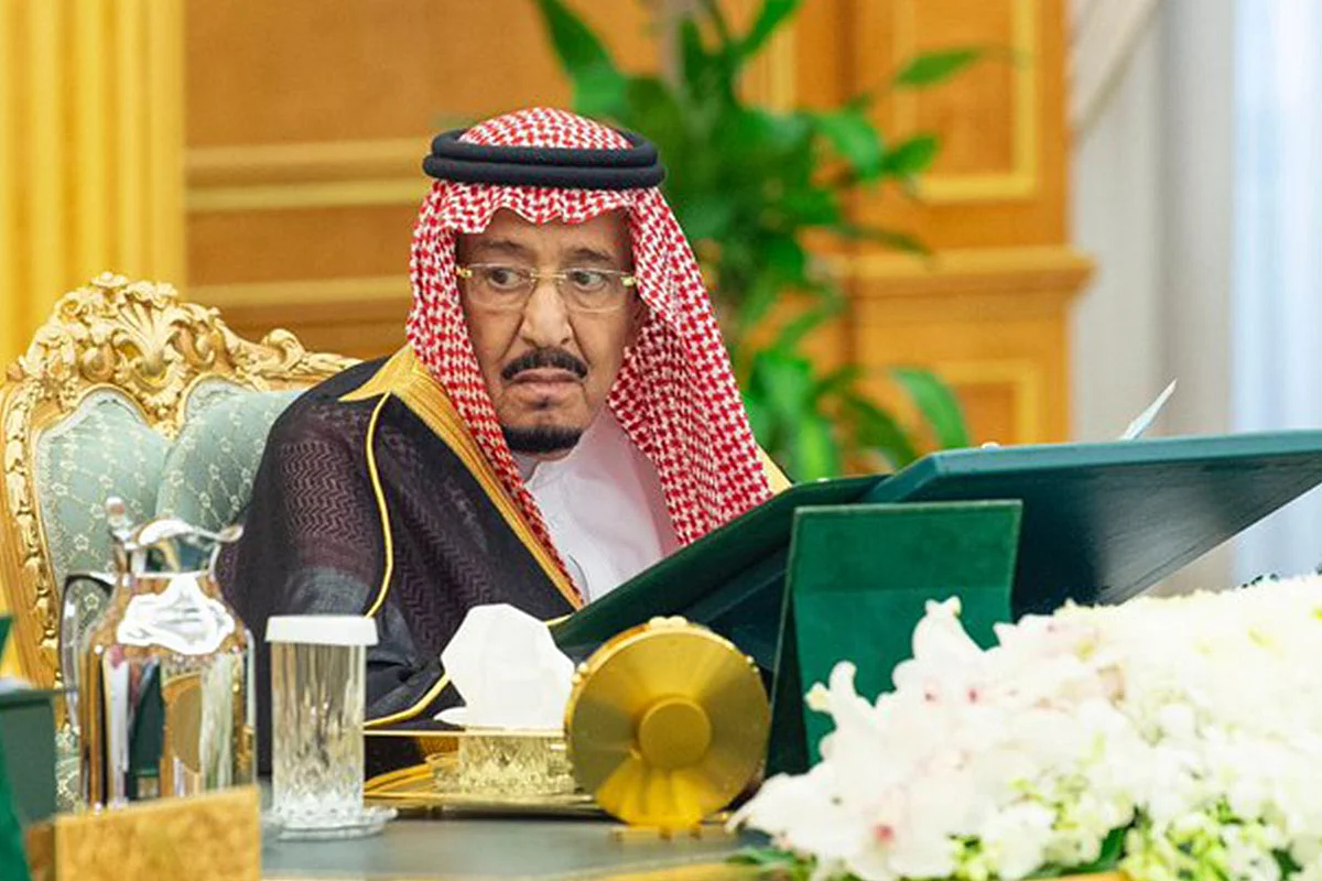 مجلس الوزراء: طرح جزء من أسهم أرامكو يعزز دورها المحوري في الاقتصاد العالمي