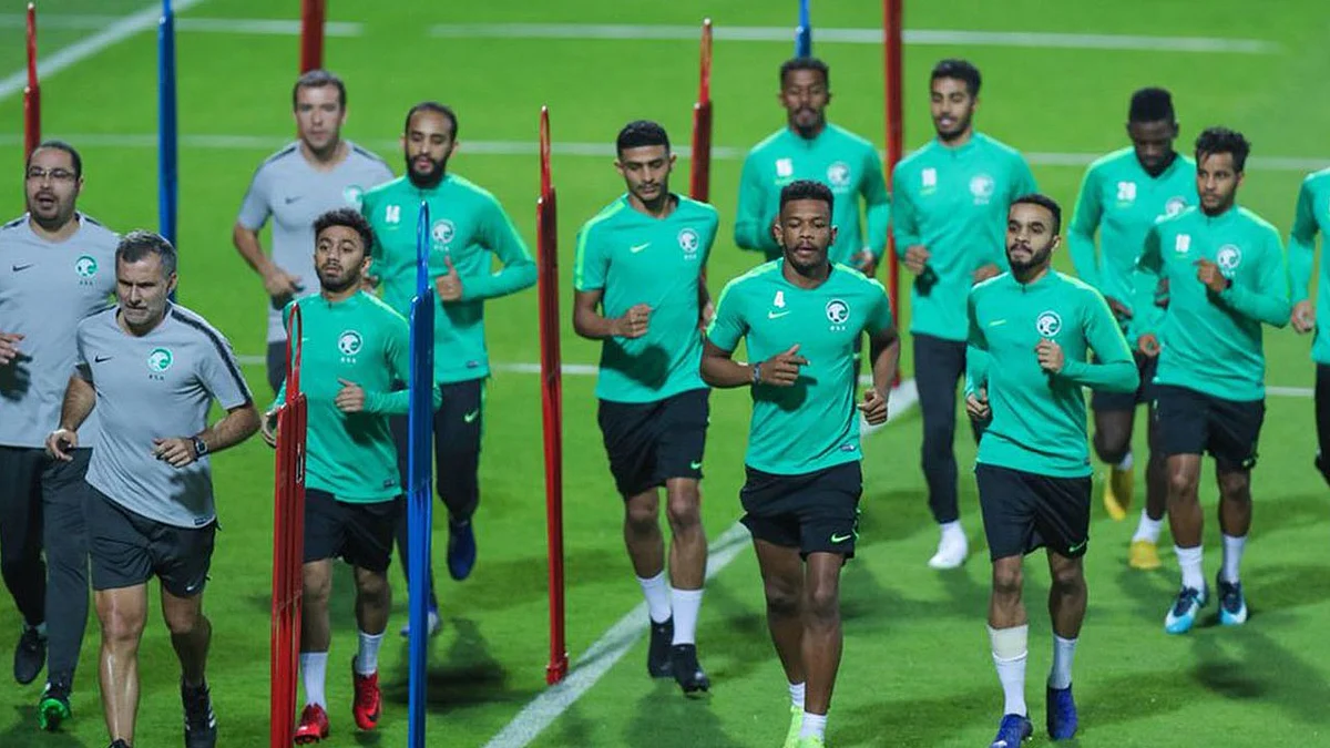 23 لاعبًا في قائمة الأخضر لخليجي 25 بالبصرة