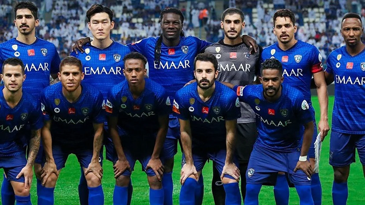 أسطورة النصر يبارك لجماهير الهلال اللقب الآسيوي