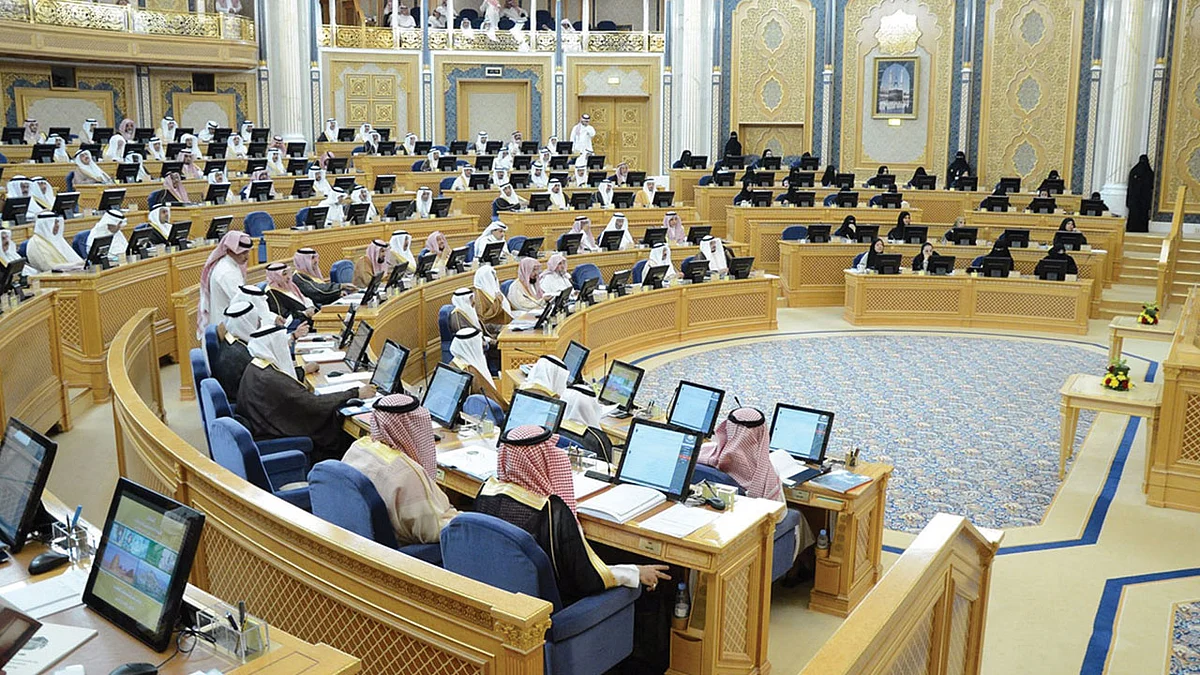 «الشورى» يوافق على تعديل نظامَي عقد الاتفاقيات الدولية وجمع التبرعات