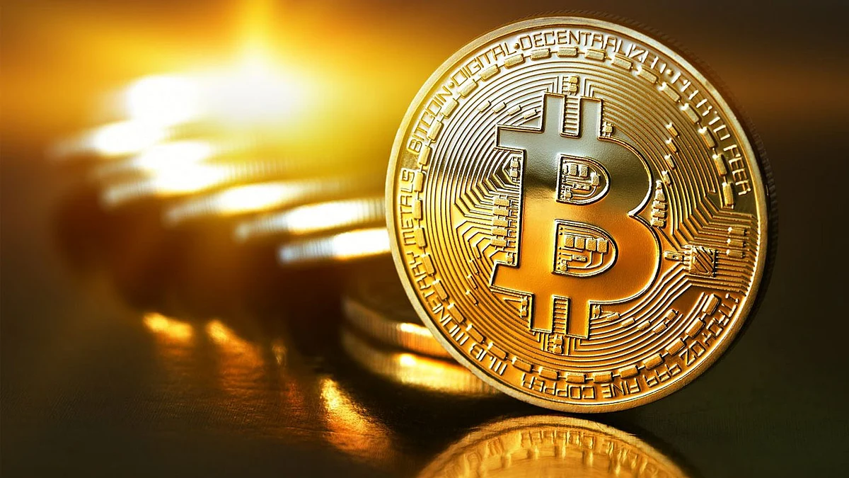 انخفاض أسعار عملات بيتكوين وإثريوم والريبل المشفرة