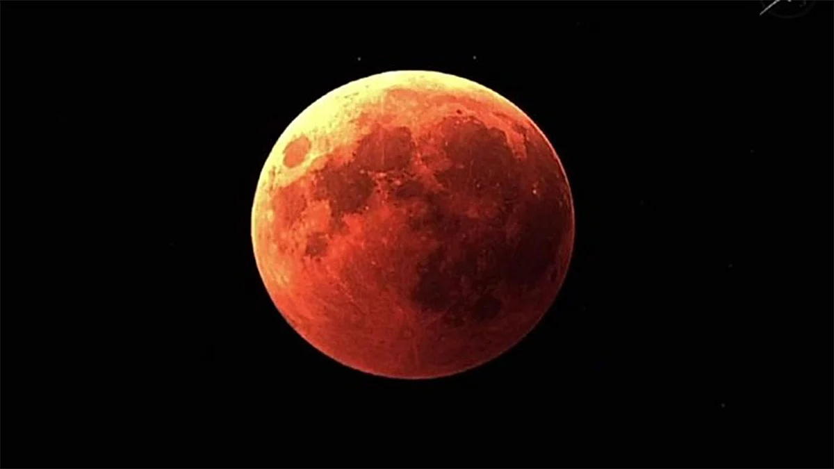 خسوف القمر.. المملكة على موعدٍ غدًا مع أوَّل ظاهرةٍ فلكيةٍ في 2020