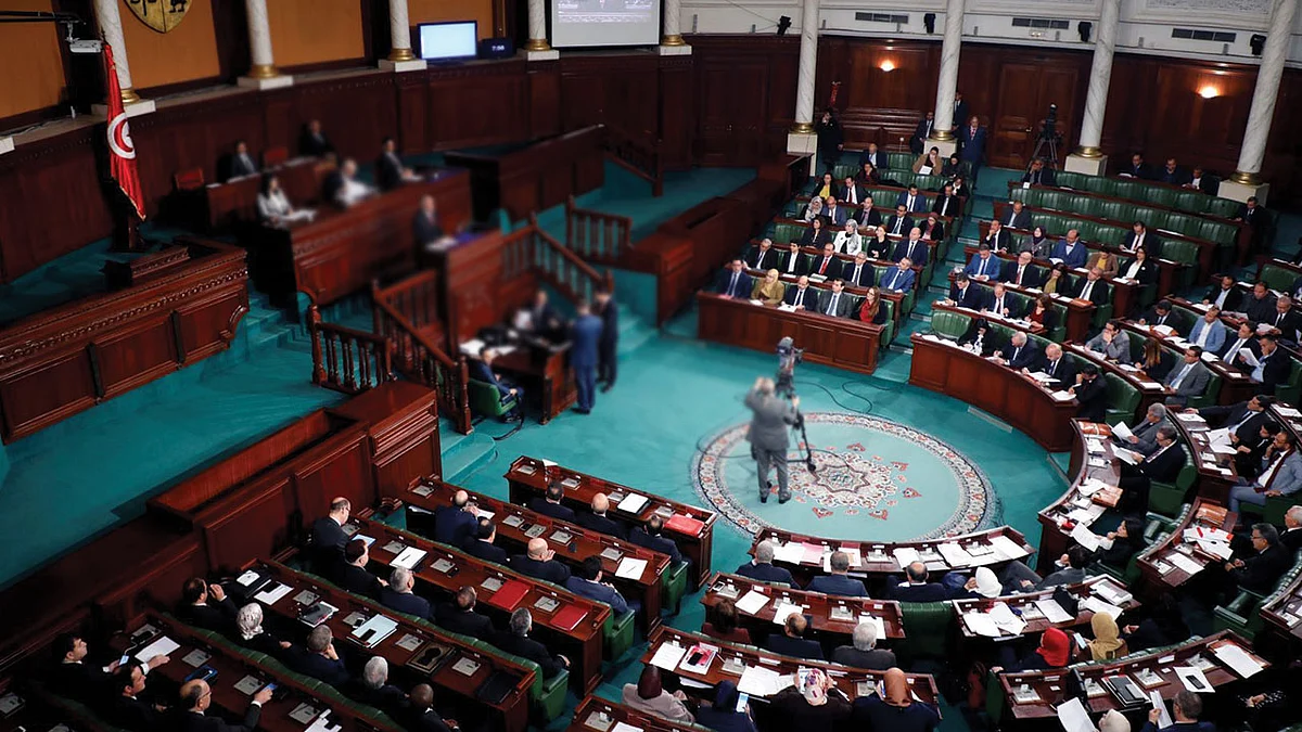بعد إسقاط حكومة مرشح النهضة في تونس.. أحزاب وكتل برلمانية تشكِّل جبهة موحدة