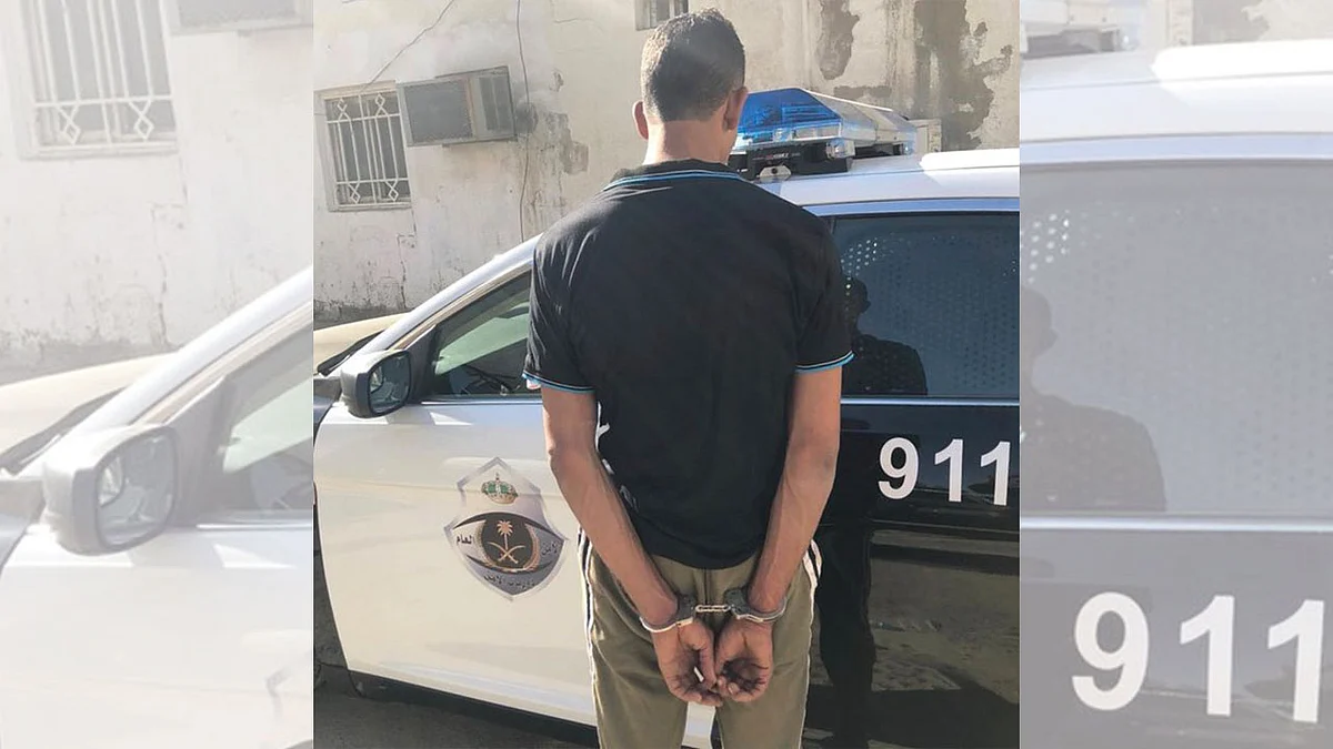 شرطة مكة تضبط المتهم بسرقة 40 حافلة «نقل طالبات»