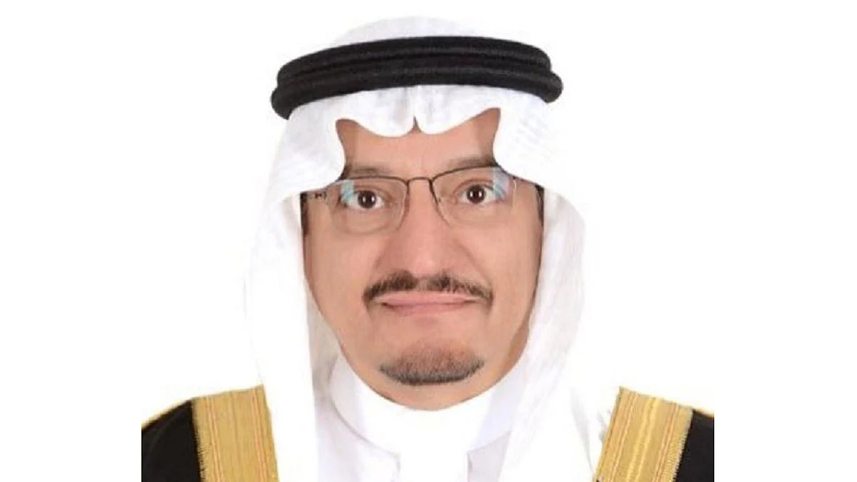 آل الشيخ: لا تفكير بإلغاء مجانية التعليم أو قطع مكافآت الطلاب