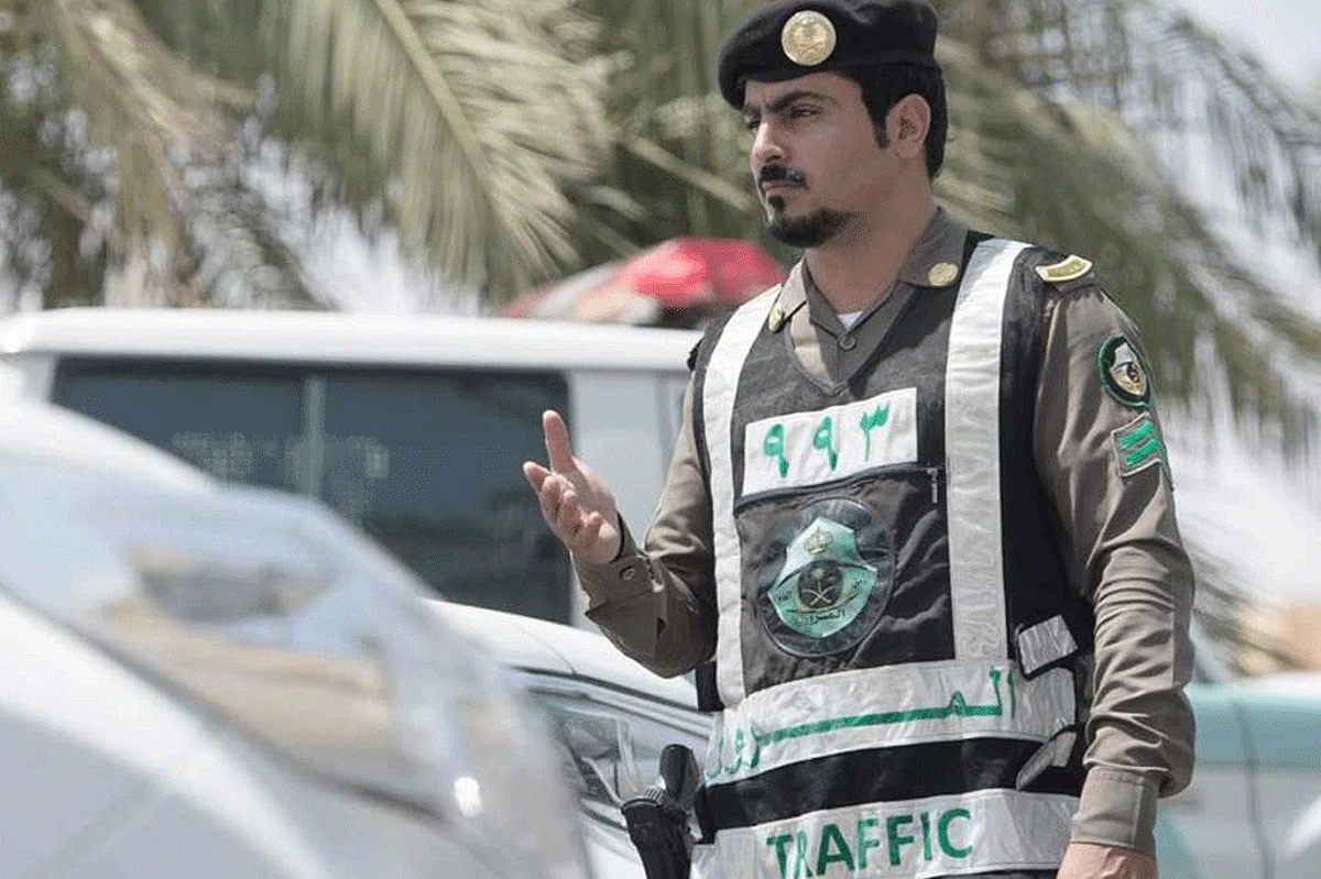 المرور: 5 خطوات للاستعلام عن صلاحية تأمين المركبات عبر «أبشر»