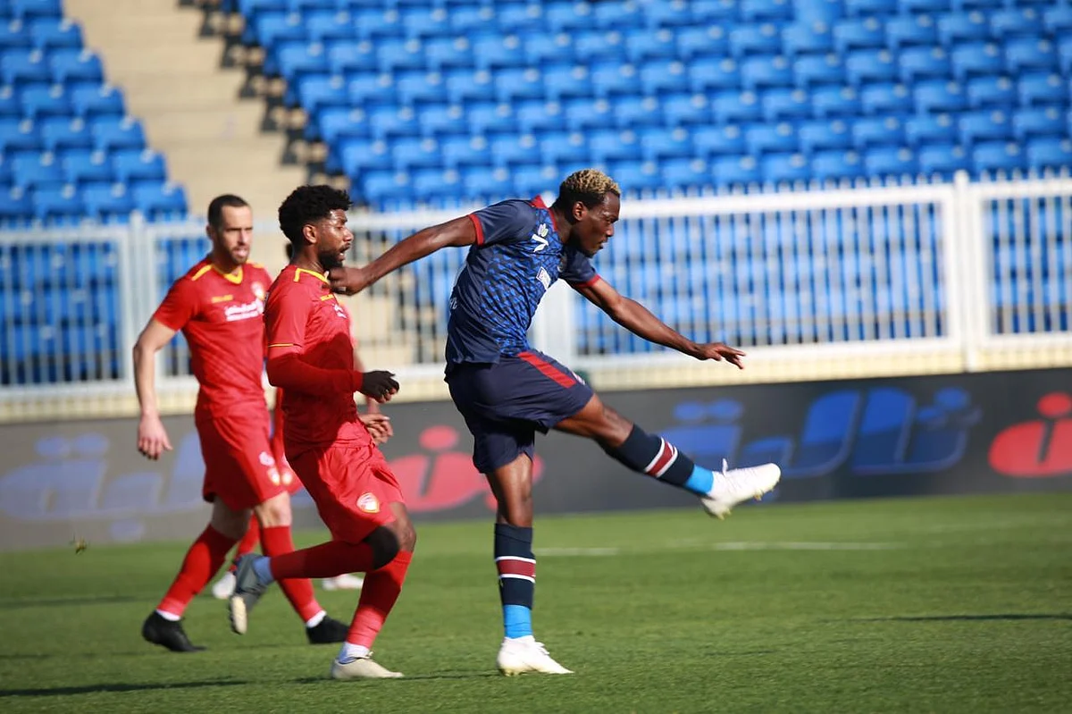 الـ«VAR» ينقذ العدالة من السقوط في فخ ضمك