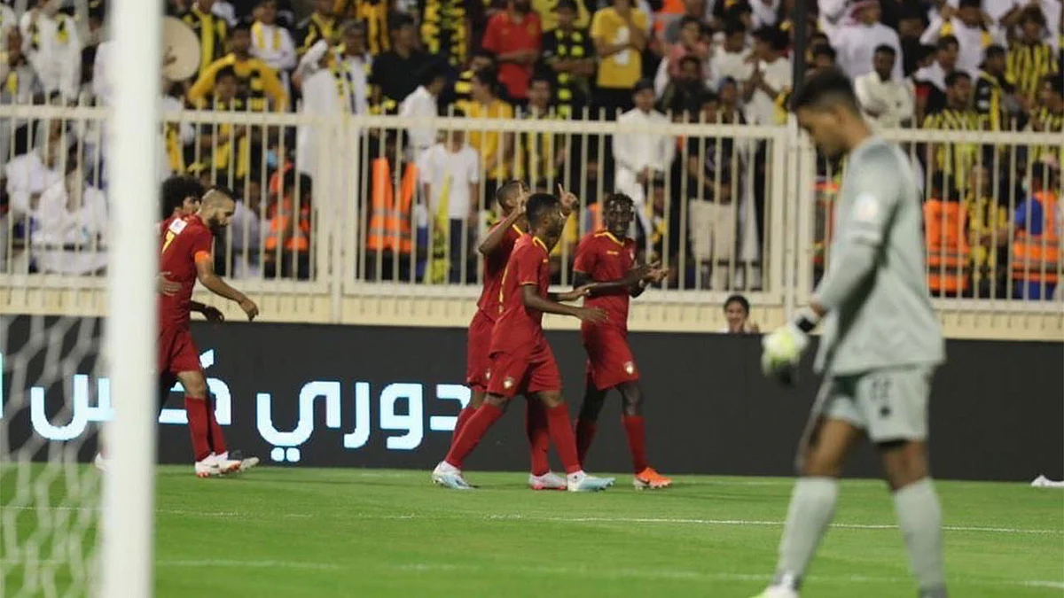 ضمك يستعيد نغمة الانتصارات بالفوز على الاتحاد