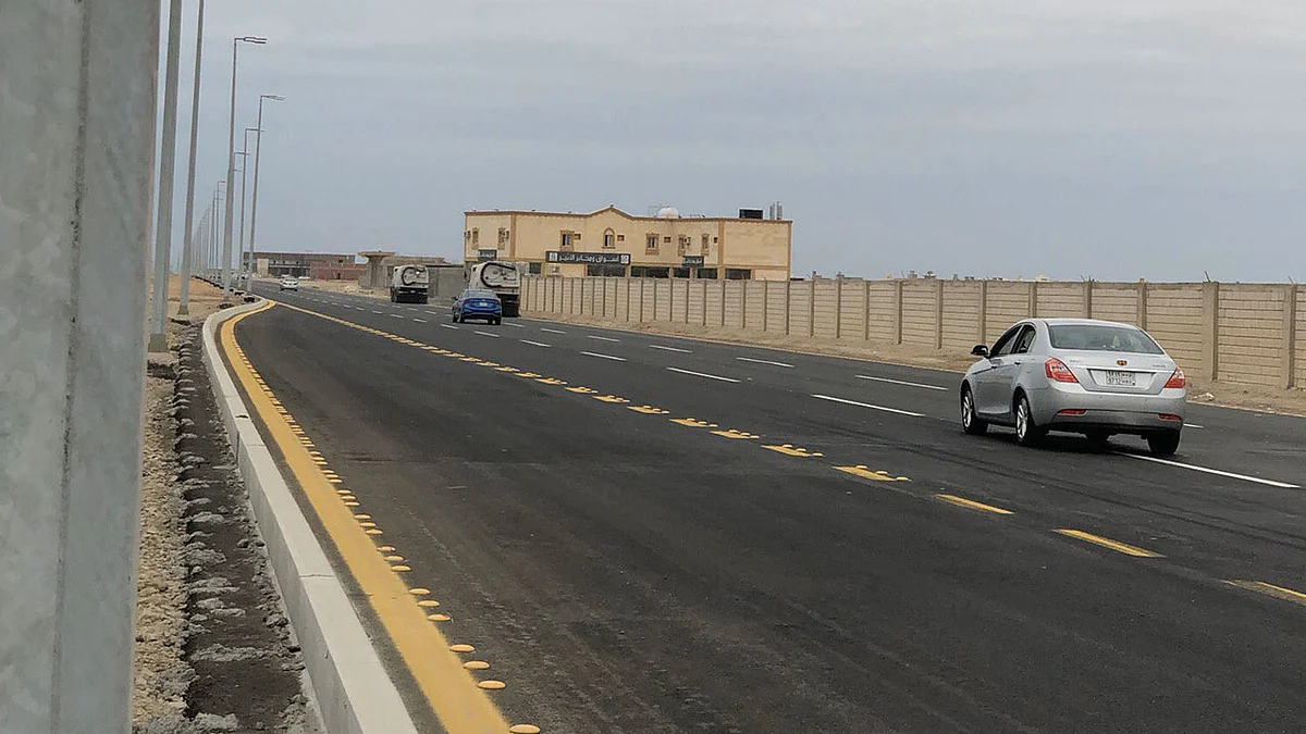 بالصور.. أمانة جدة تفتتح طريق الملك سعود بأبحر الشمالية