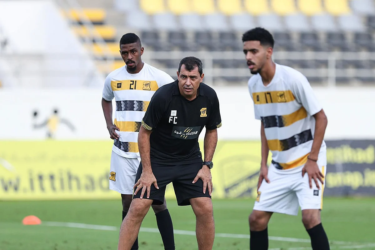 فابيو كاريلي يبدأ مشواره مع الاتحاد بأصعب مواجهة