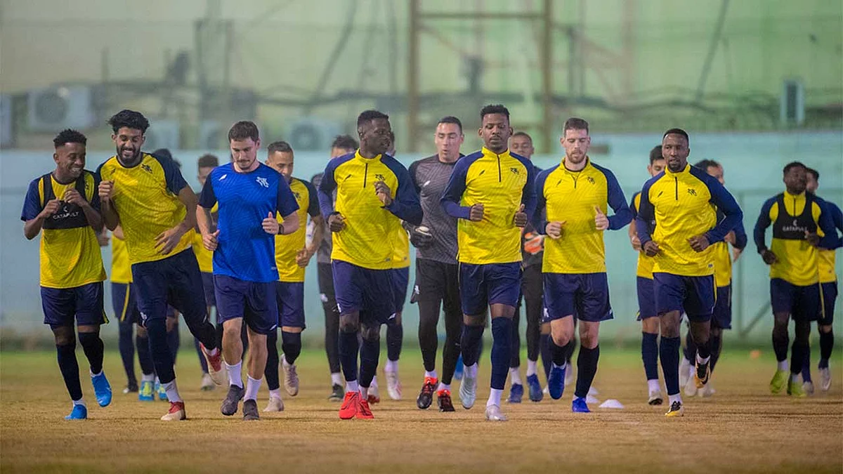 التعاون يطالب بتأجيل مواجهته أمام برسبوليس في دبي