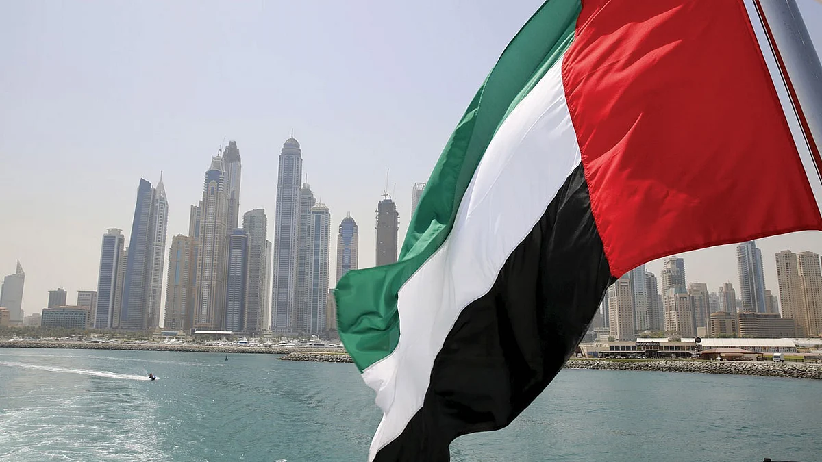 الإمارات تعلن شفاء حالتي إصابة بفيروس كورونا صينيتين