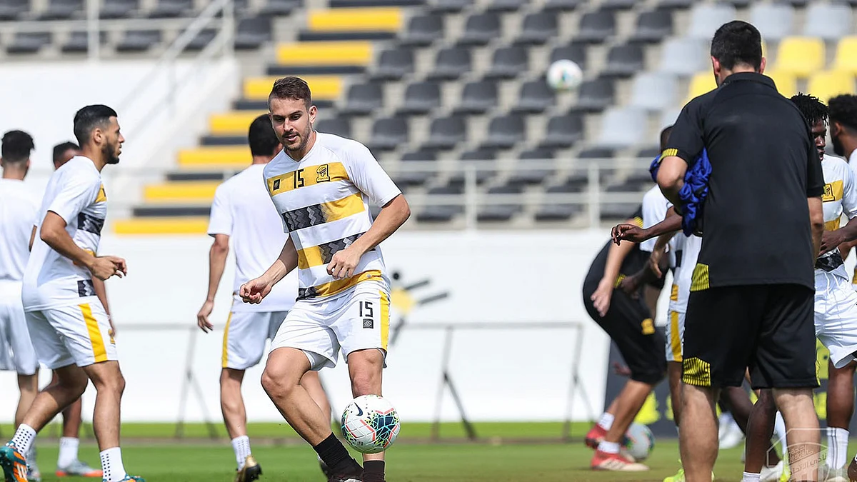 شبح الإلغاء يهدد معسكر الاتحاد في الإمارات بسبب كورونا