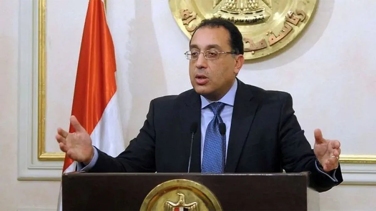 مصر تعلق جميع الفعاليات التي تتضمن تجمعات.. وتنفي تعطيل الدراسة