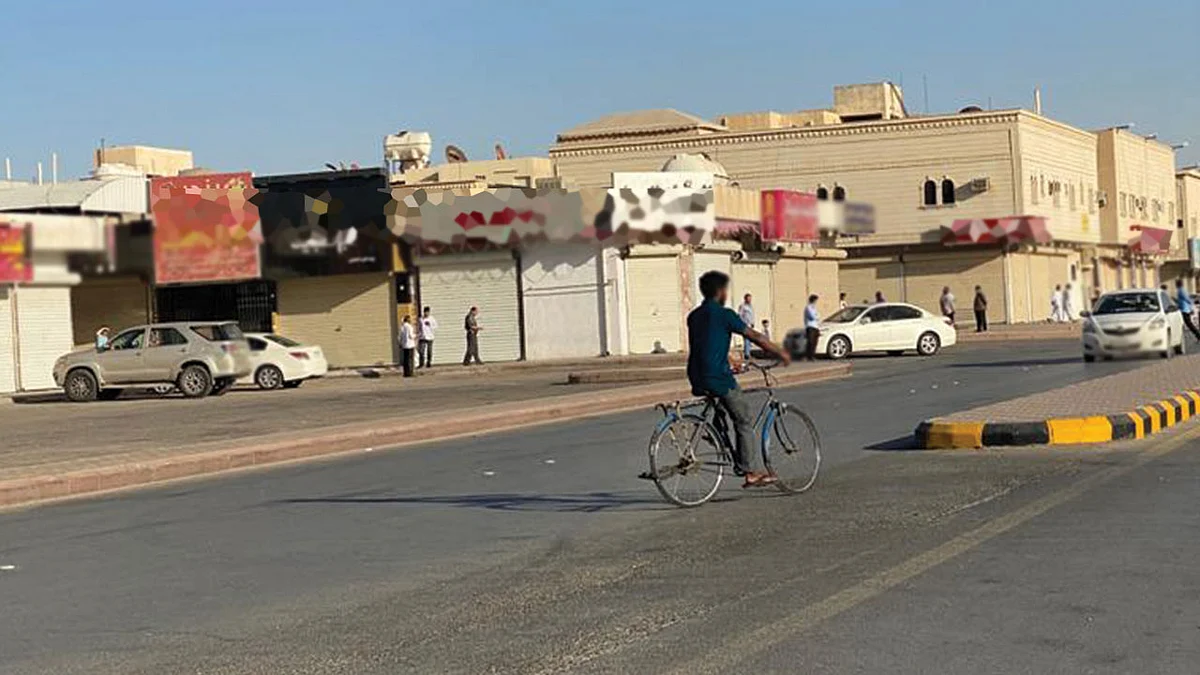 «عاجل» توثق مخالفة محلات بـ«أسواق حجاب» لقرار غلق المجمعات التجارية
