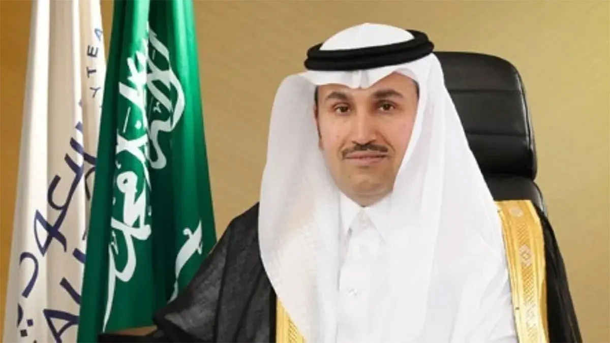 وزير النقل يتفقد الإجراءات المتخذة بمحطة قطار «سار» لمواجهة انتشار كورونا