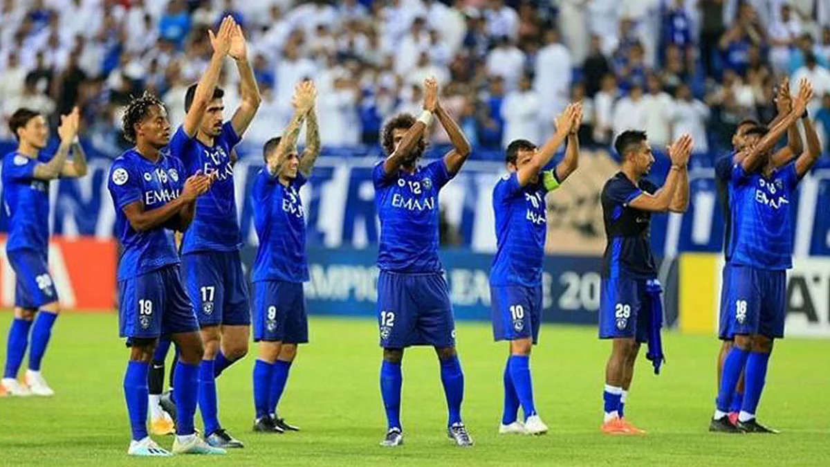 اتحاد كرة القدم يكشف حقيقة منح الهلال لقب دوري المحترفين