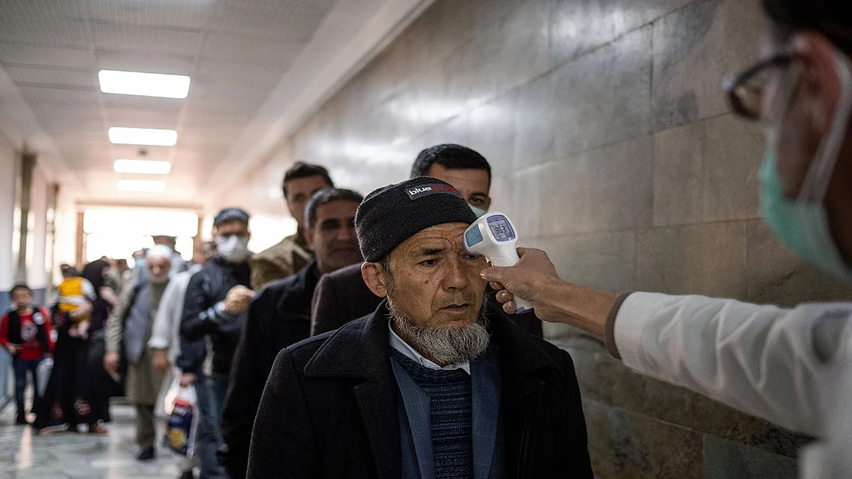 ارتفاع إصابات كورونا في أفغانستان إلى 104 أشخاص