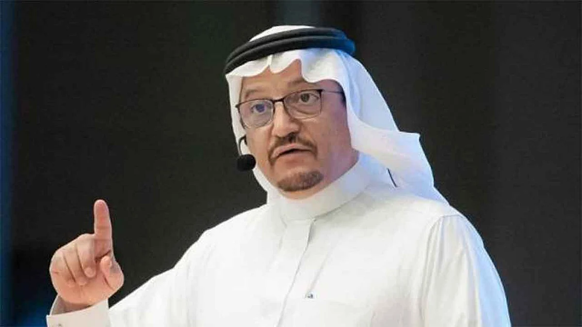 وزير التعليم يوجه باستمرار المزايا والمخصصات المالية للمبتعثين ومرافقيهم بسبب «كورونا»