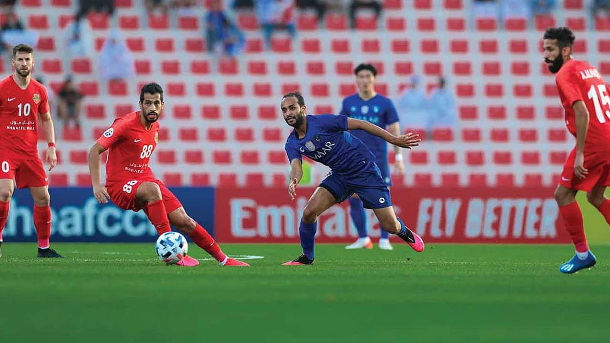 «كورونا» يُسدي خدمة جليلة إلى الهلال