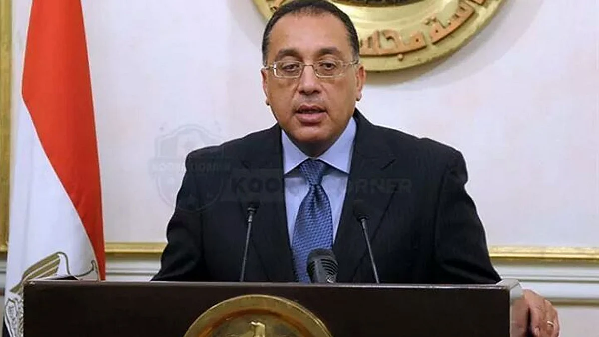 لمدة أسبوعين.. مصر تقرر مد حظر التجول من 8 مساءً لـ6 صباحًا