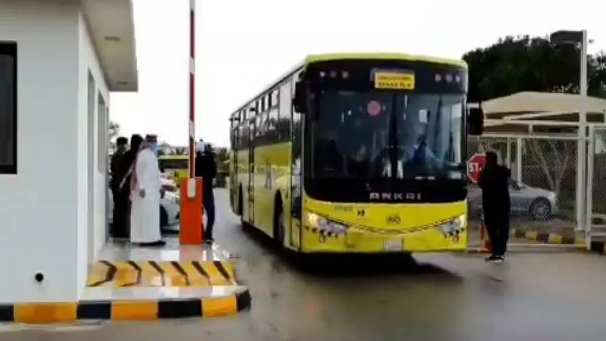 بالفيديو.. وصول 206 مواطنين إلى الحجر الصحي بمدينة الجبيل الصناعية