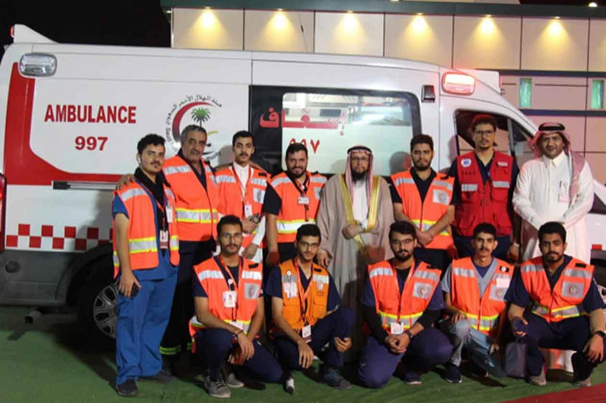 هلال الباحة يعلن جاهزية عشرين فرقه إسعافيه وقت منع التجول