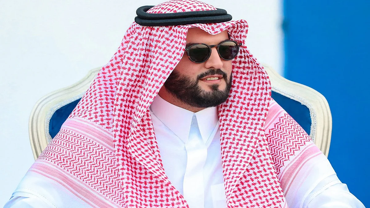جوميز يريد الاحتفال.. وكاريلو لم يقص شعره منذ سنتين والشلهوب يوقع 3 سنوات