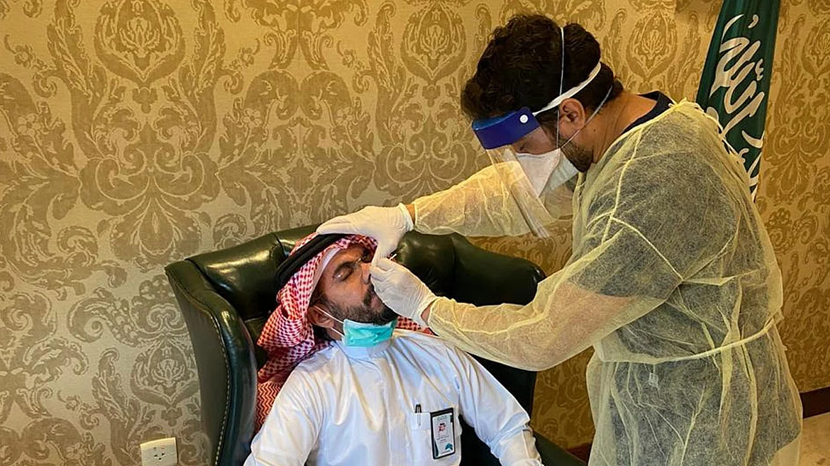 بالصور.. أمانة العاصمة تستقبل فريق الصحة لإجراء «المسح النشط»