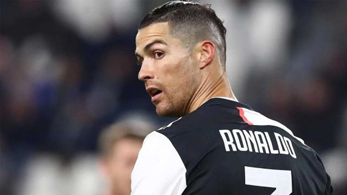 هل يرحل رونالدو عن الدوري الإيطالي بسبب كورونا؟